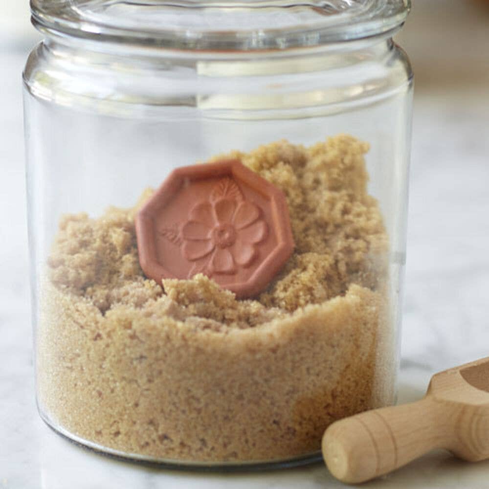 Brown Sugar Saver - Honey Bee Hive (Keeps Brown Sugar Soft)
