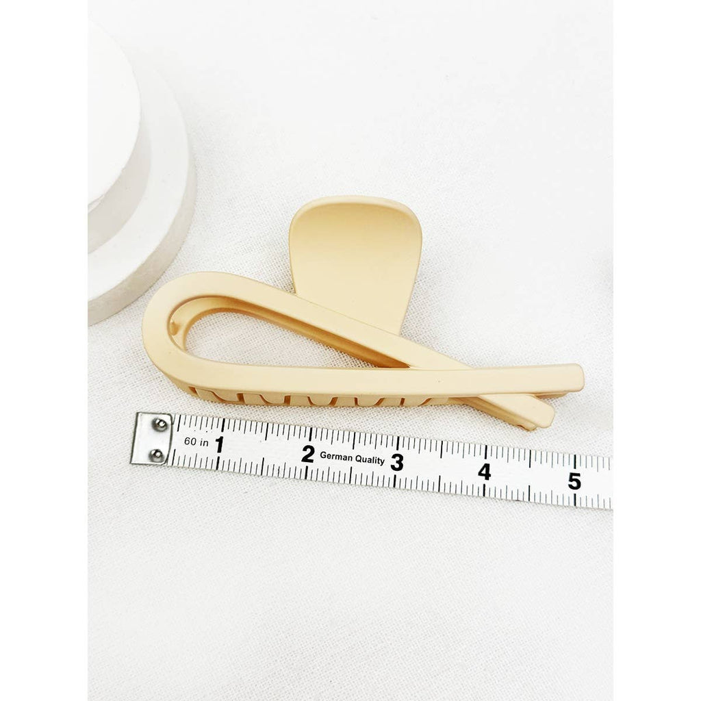 Minimal Design Jumbo Neutral Tone Hair Claw
