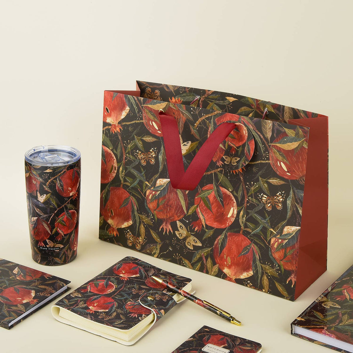 Vogue Style Gift Bag - Pom on the Vine