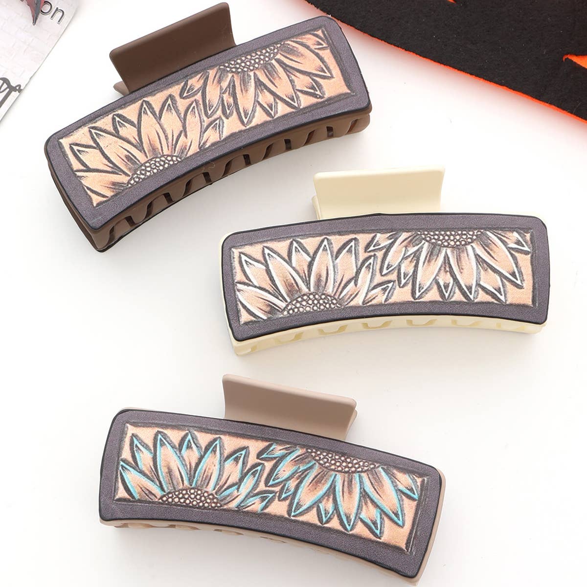Western Cowgirl Sunflower Claw Clip, Faux Leather_CWAHA0609