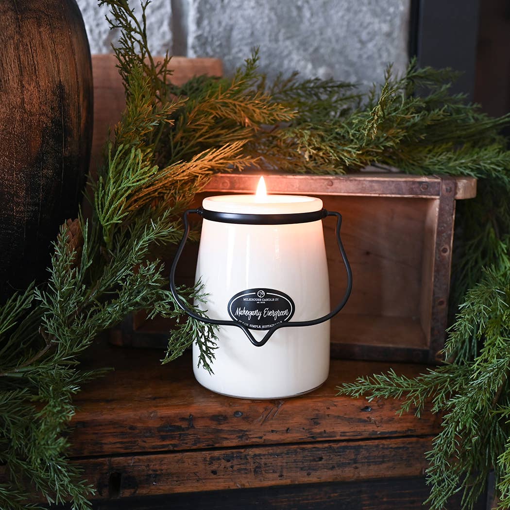 22 oz Butter Jar Candle: Mahogany Evergreen