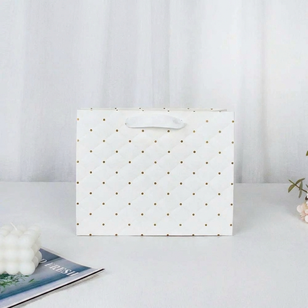 12pcs, 2 sizes Ivory dot wavy surface gift bag w/ tissue