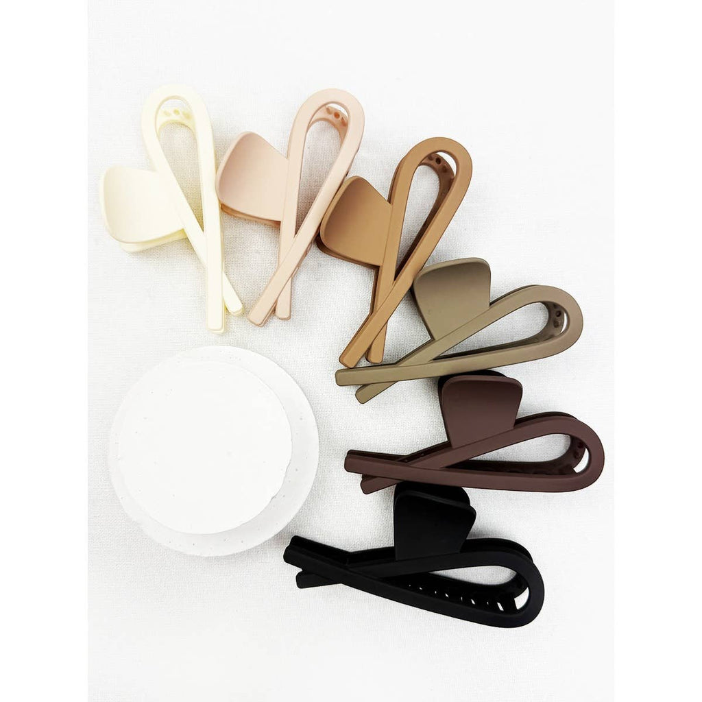 Minimal Design Jumbo Neutral Tone Hair Claw