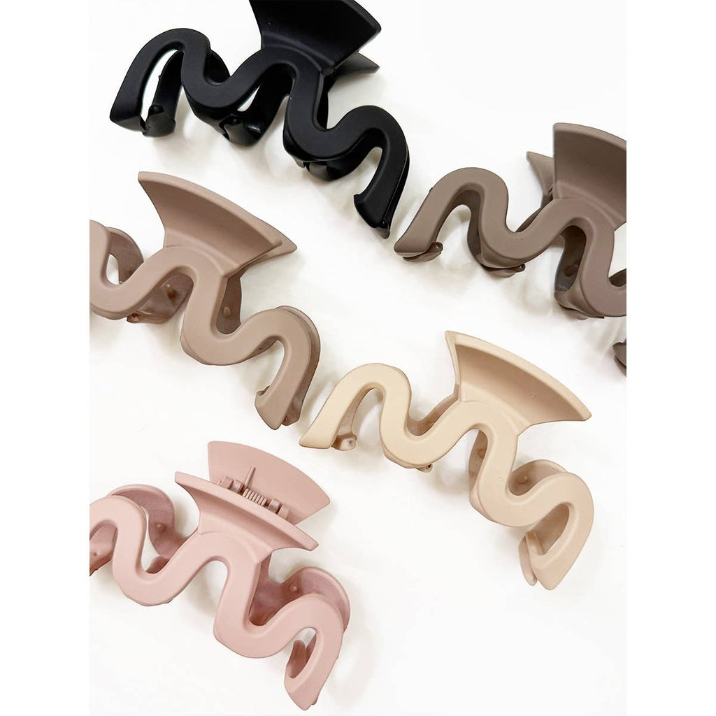 Matte Color Wavy Shaped Hair Claw Clip