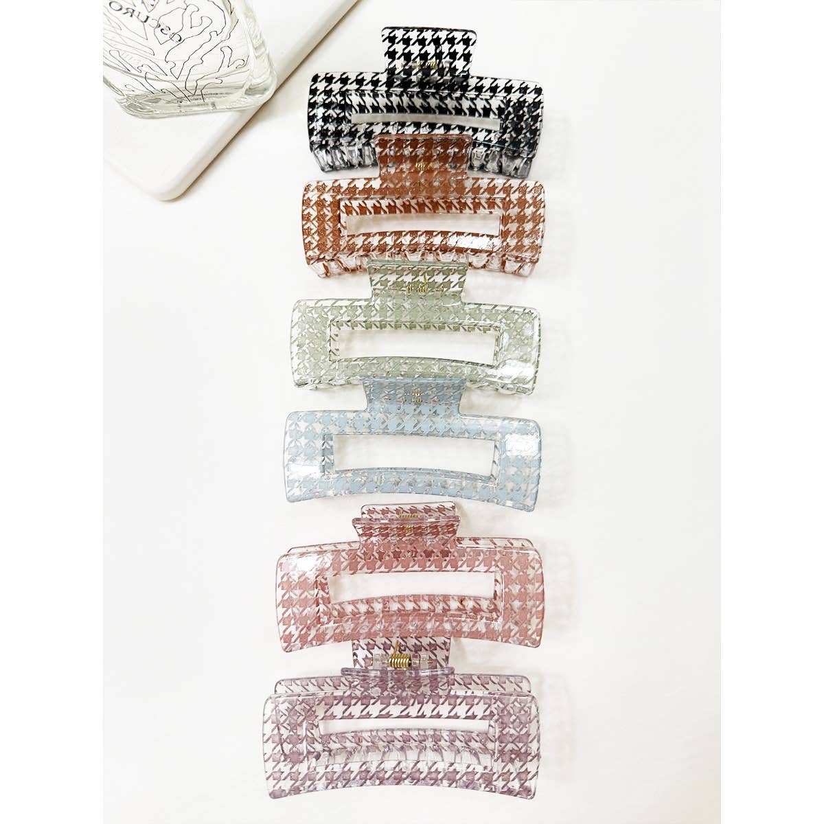 Houndstooth Pattern Cut Out Rectangle Hair Claw
